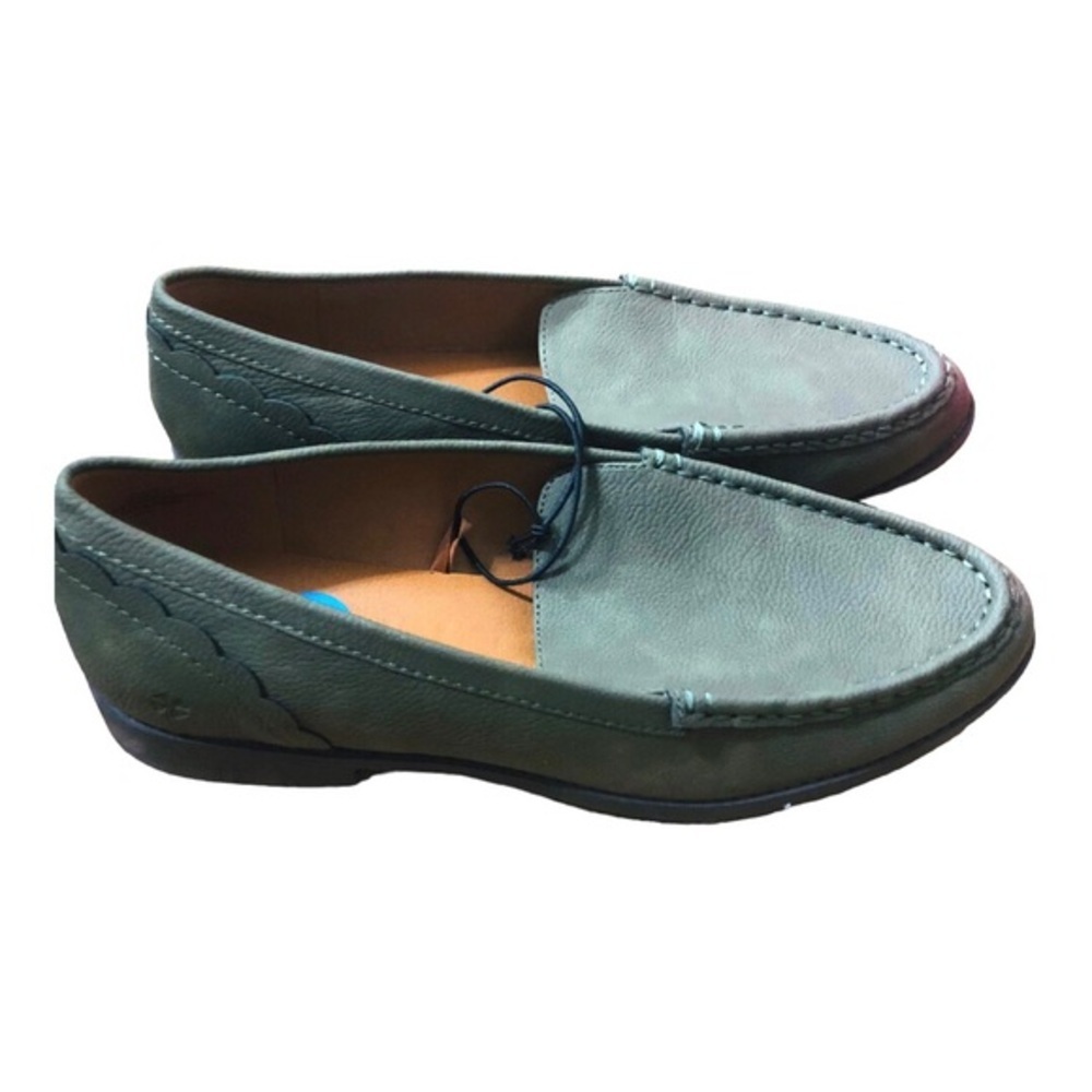 Lucky Brand‎ olive green scallop trim flat loafers size 10 brand new
